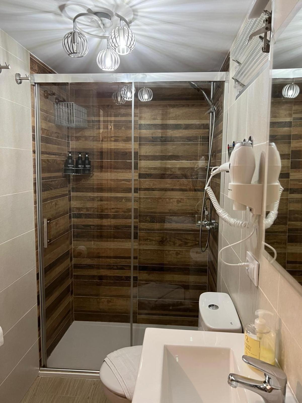 H&H Suite Espectacular Apartamento En El Centro De Granada Eksteriør bilde