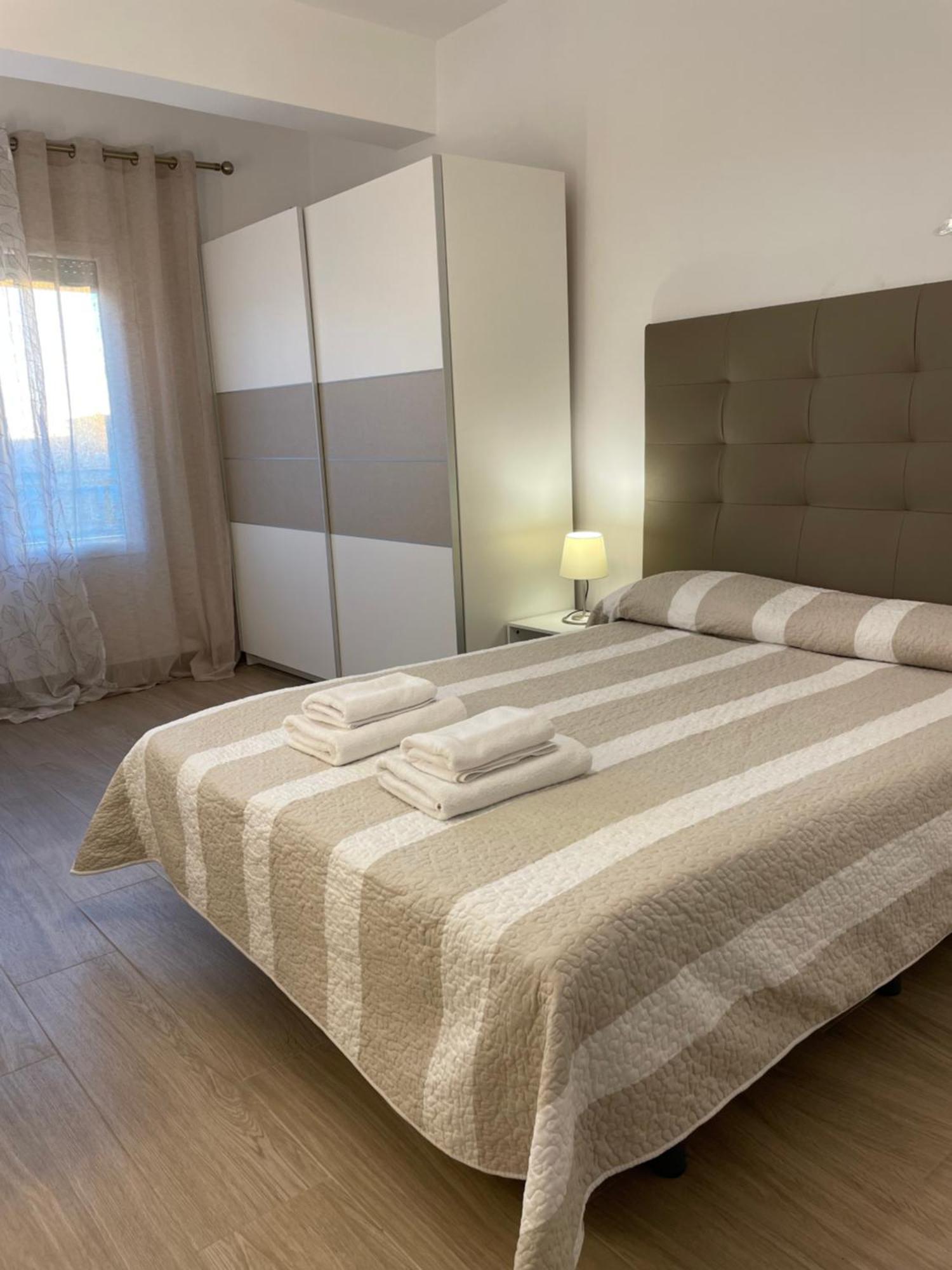 H&H Suite Espectacular Apartamento En El Centro De Granada Eksteriør bilde